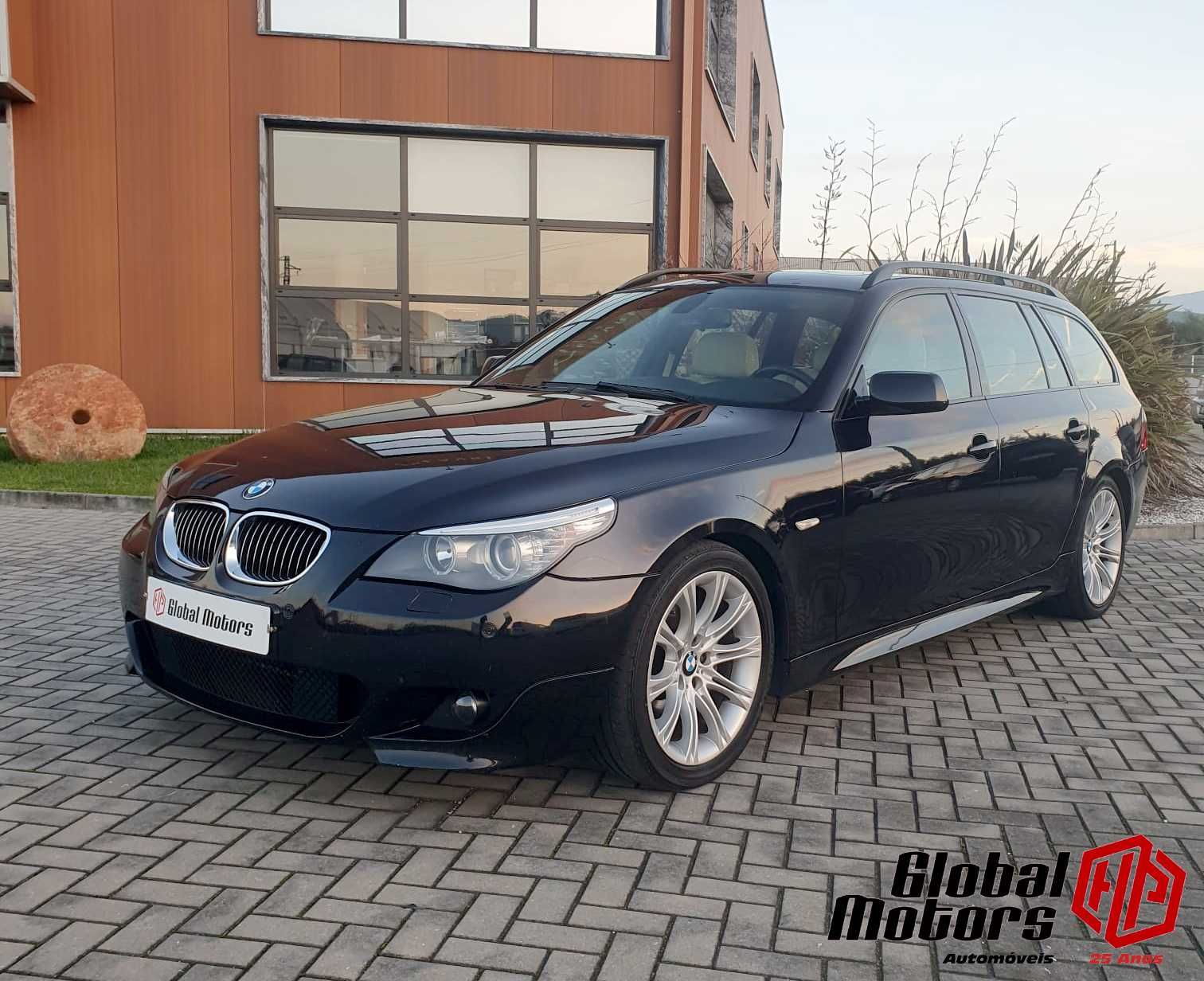 BMW 530i Touring E61