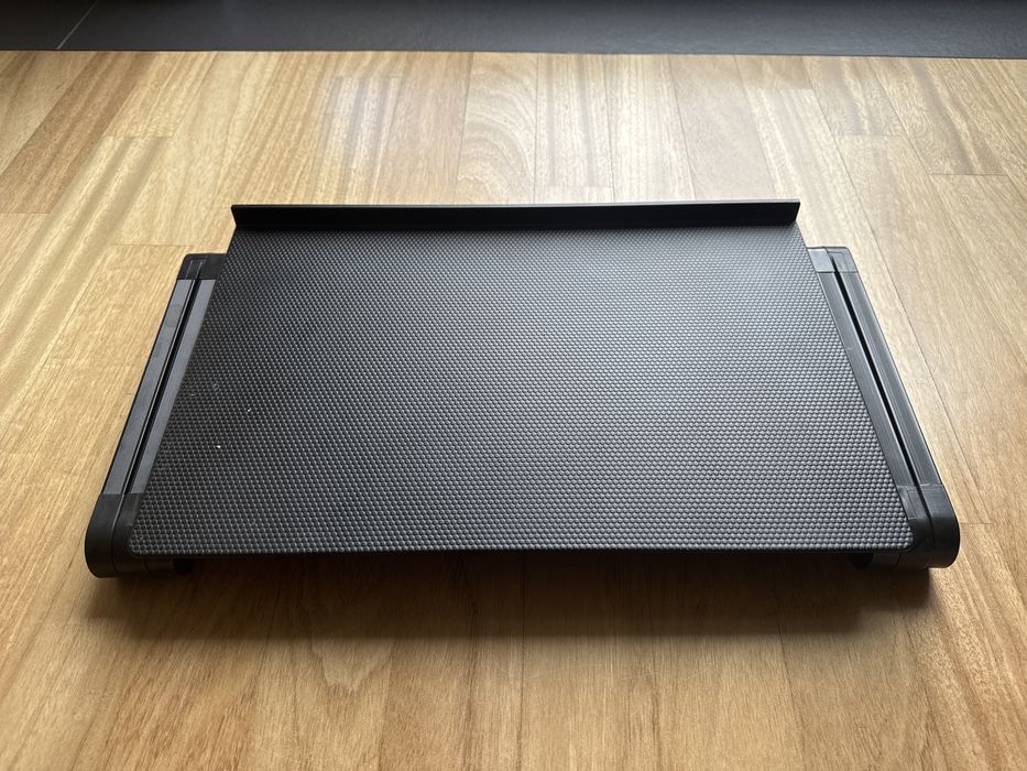 Podstawka pod laptopa 48 cm x 27,5 cm