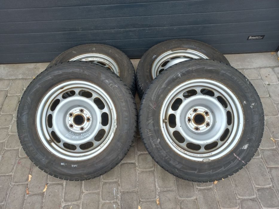 Koła zimowe 17" 5x114,3 Toyota Rav 4