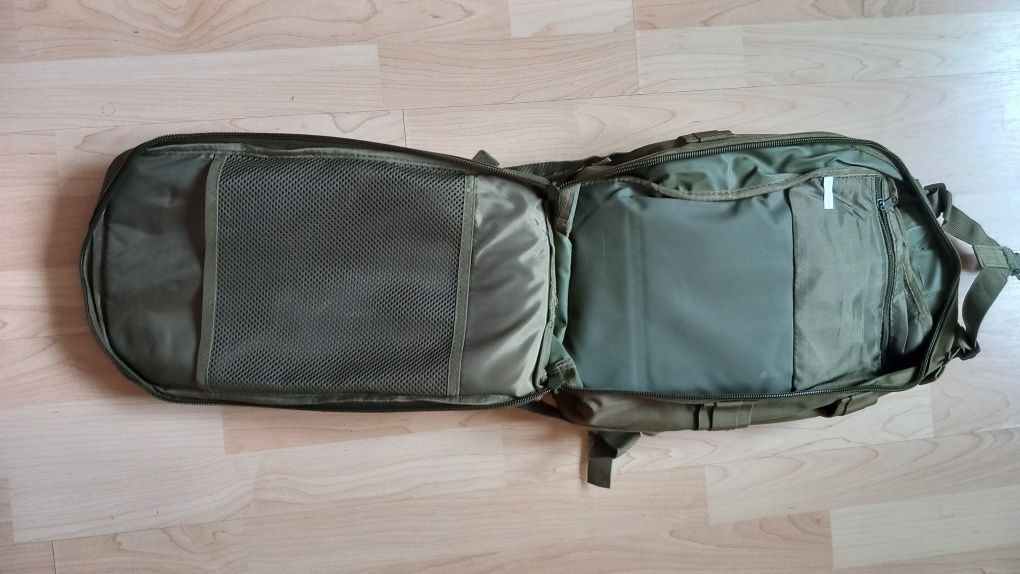 Plecak taktyczny*na survival*idealny bagaż podręczny *khaki*35 l. NOWY