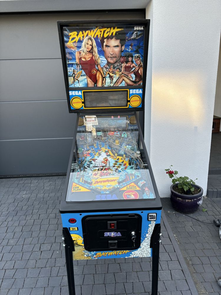 Fliper BAYWATCH pinball flipper Sega bardzo ladny