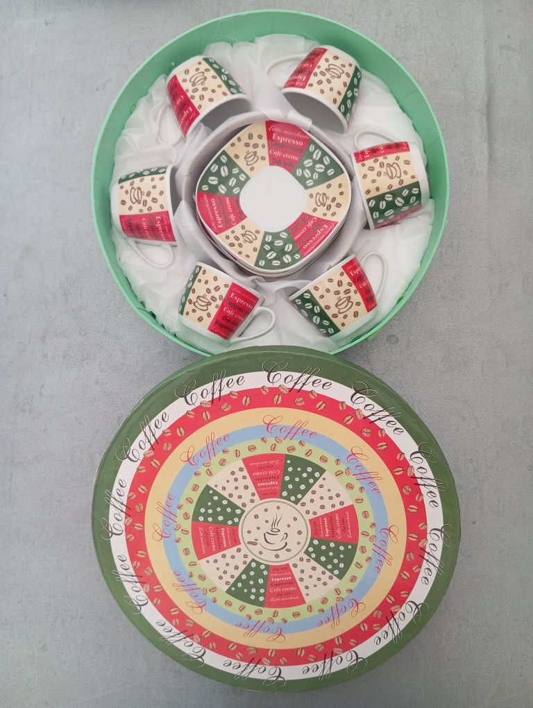 Conjunto de 6 chávenas de café com caixa