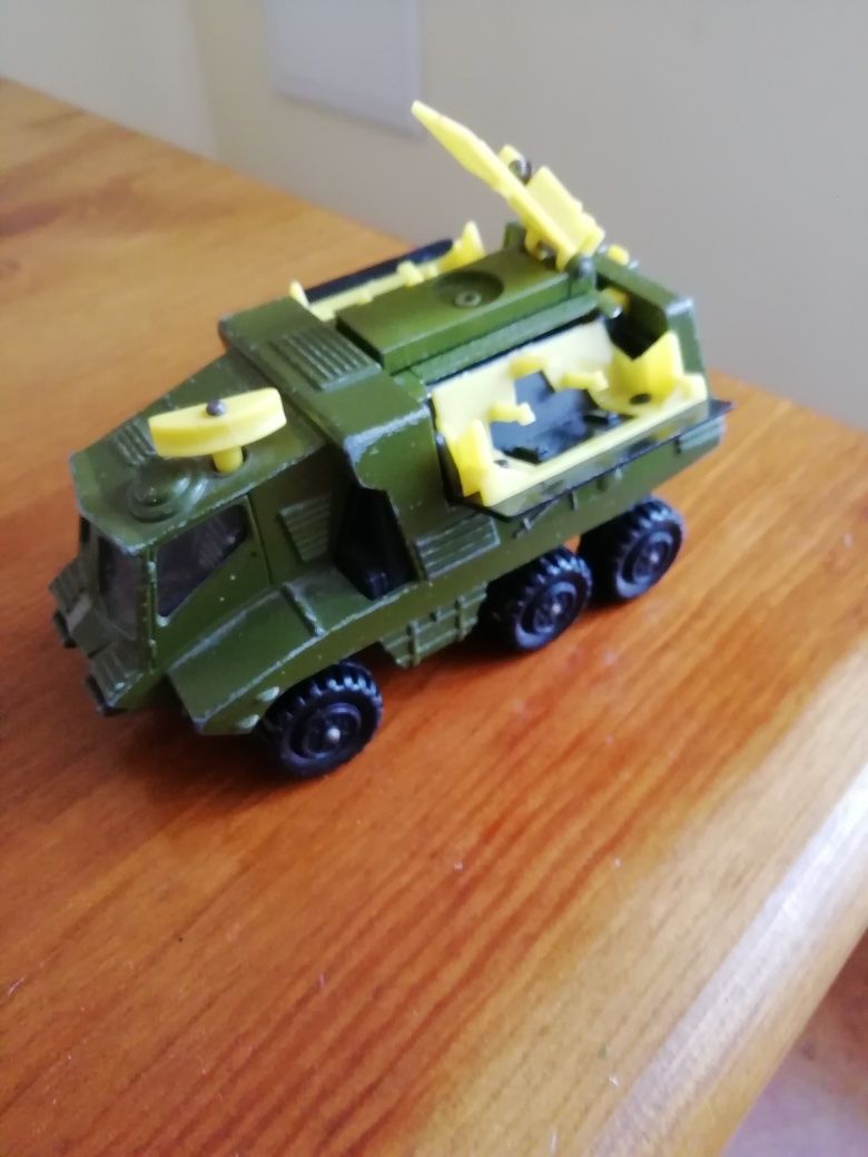 model samochodu matchbox