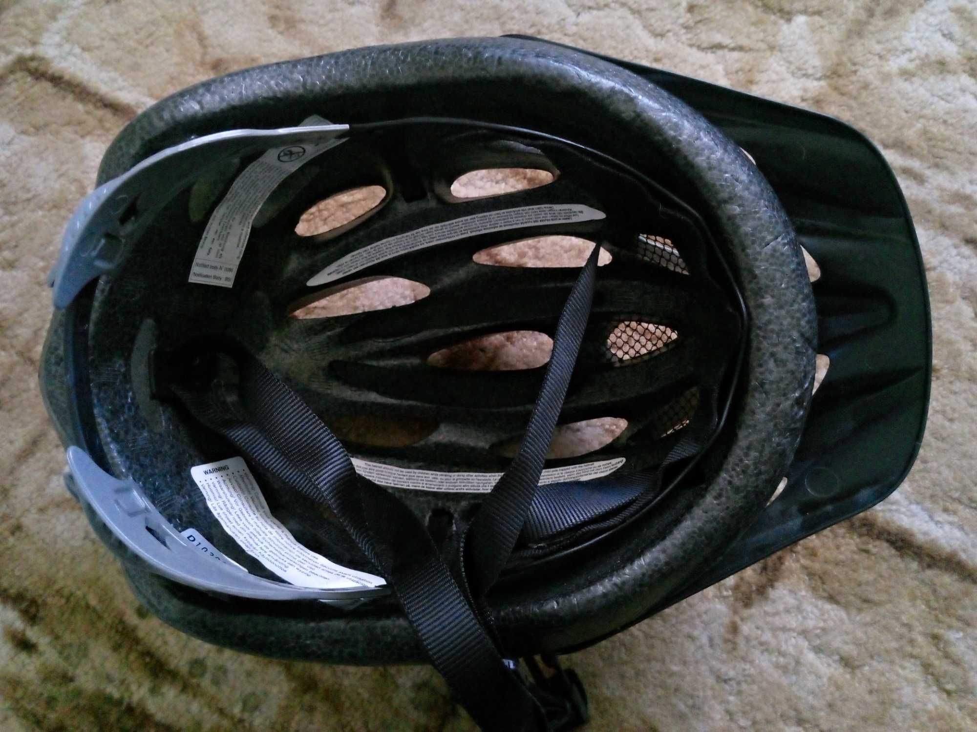 Kask rowerowy Giro