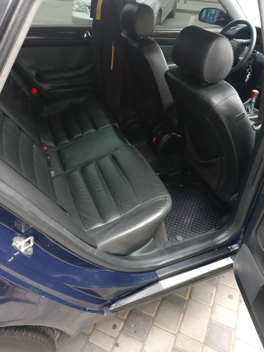 Audi a6c5 2.4 mexanika