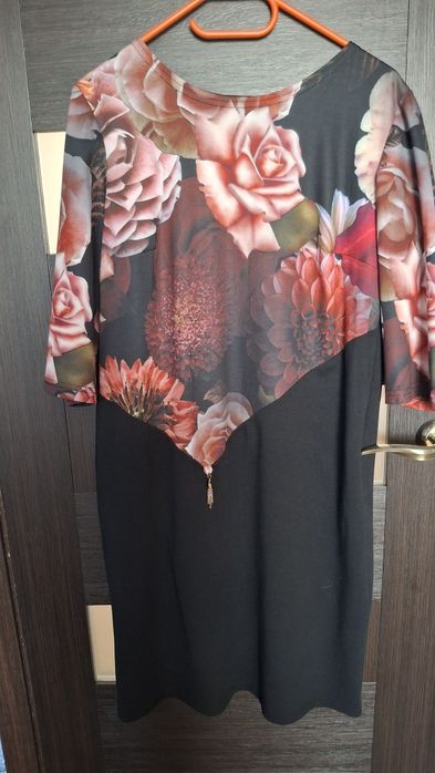 Продам теплу сукню