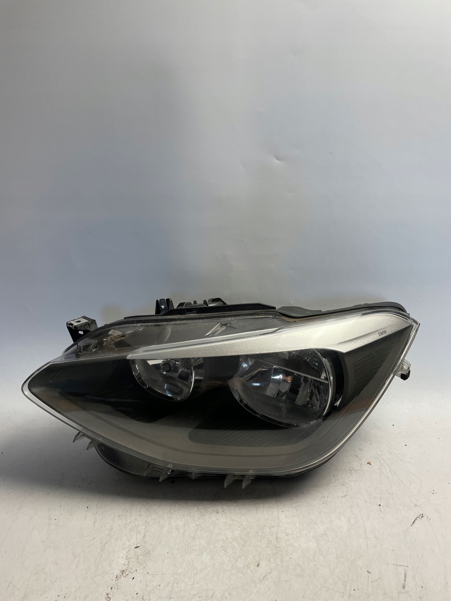 BMW 1 F20 F21 11- Lampa Przód Lewa Zwykła