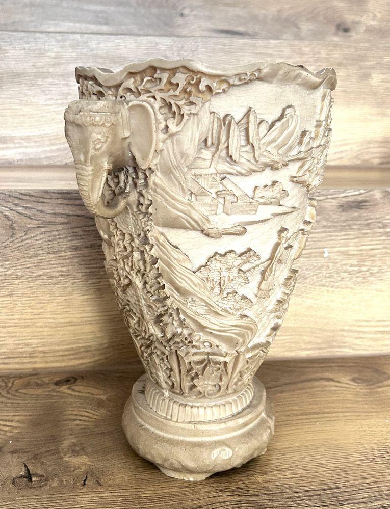 Wazon alabastrowy 31 cm