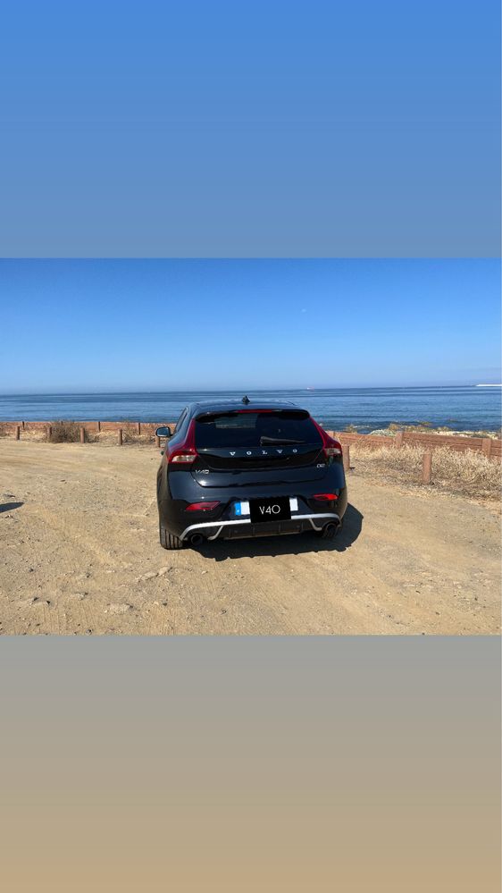 Volvo v40 r-design
