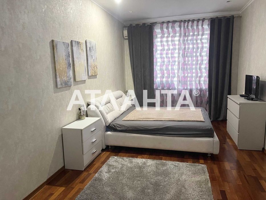 Просторная 2-ком. в статусном ЖК на Французском бульваре.