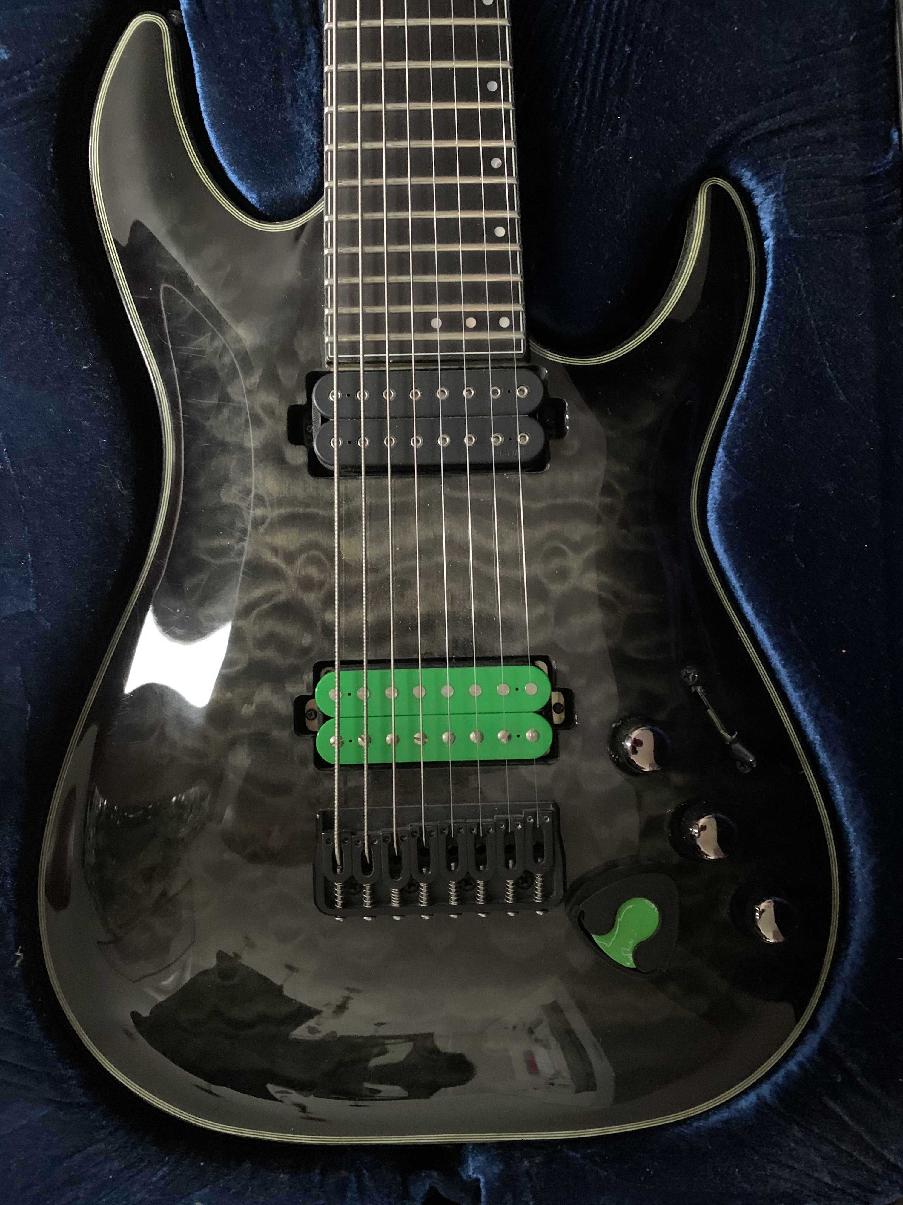 Gitara Schecter Hellraiser Hybrid C-8 Bare Knuckle DiMarzio