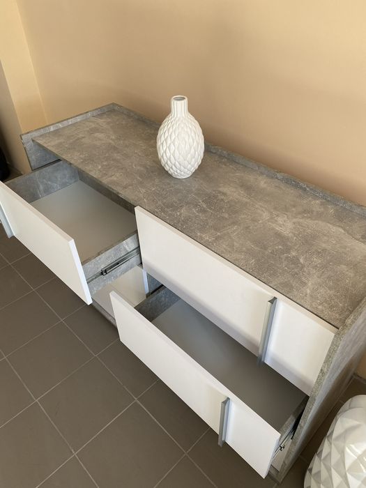 Стильний комод з 6 шухлядками