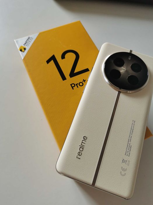 ReRealme 12 Pro+ 12/512GB Navigator Beige.