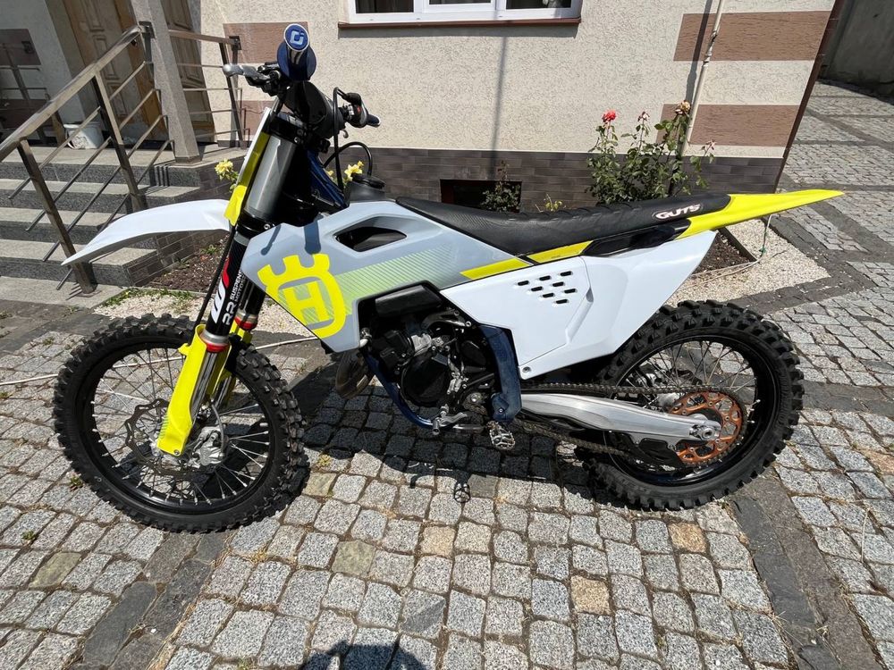 Продам Husqvarna 125 2024 год, с документами, с выездом за границу