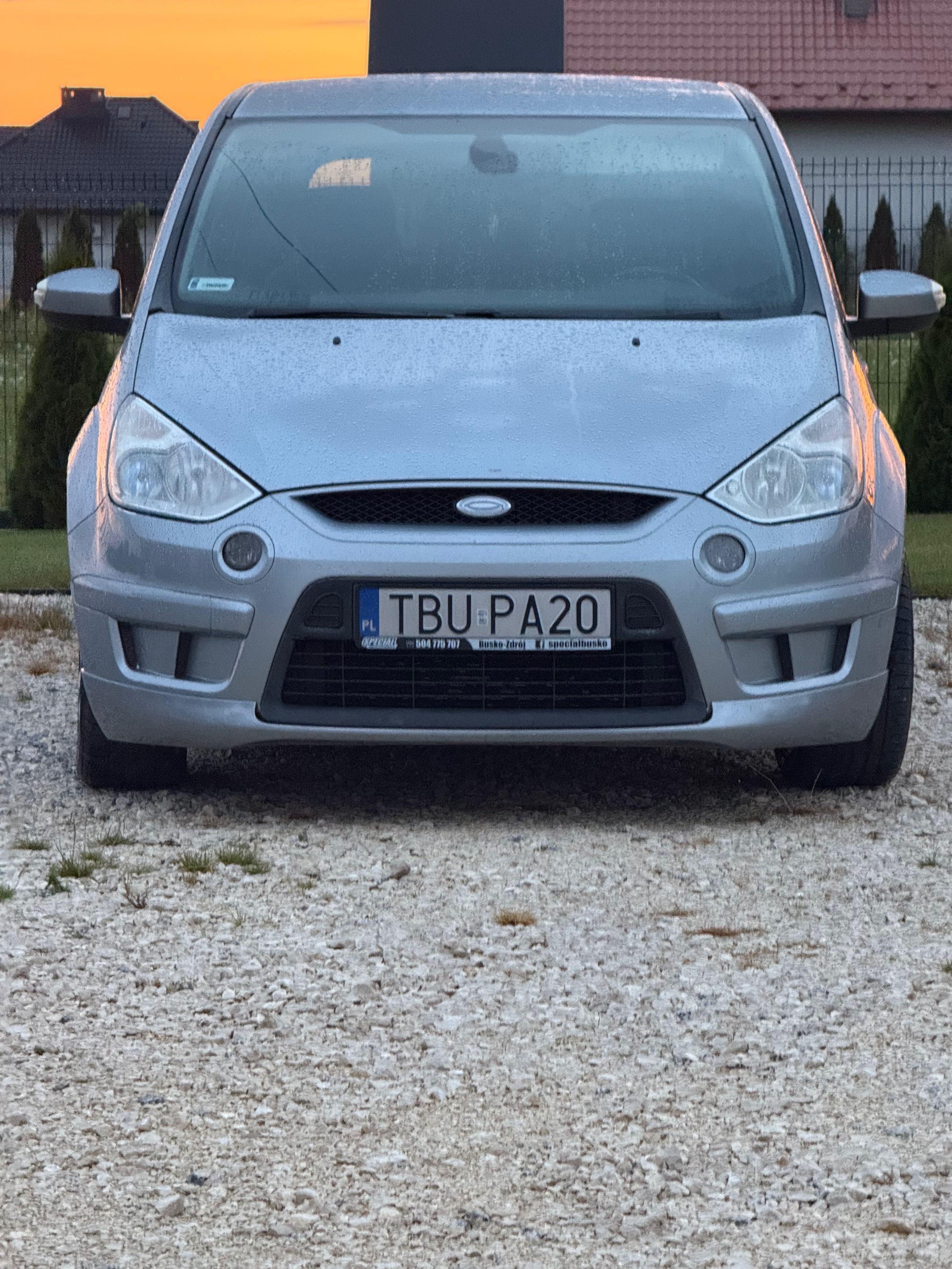 Sprzedam Ford S-Max 2.0 tdci 140 km St-line 7 osobowy