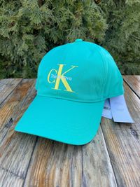 Новая кепка calvin klein бейсболка (ck embroidered logo cap)с америки