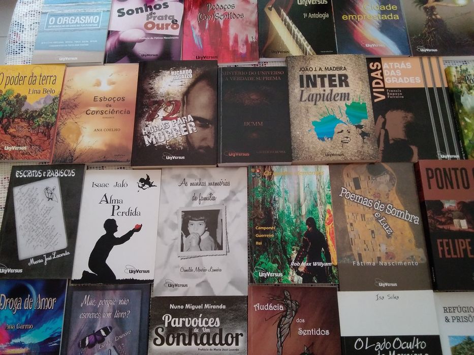 Lote 25 Livros UniVersus