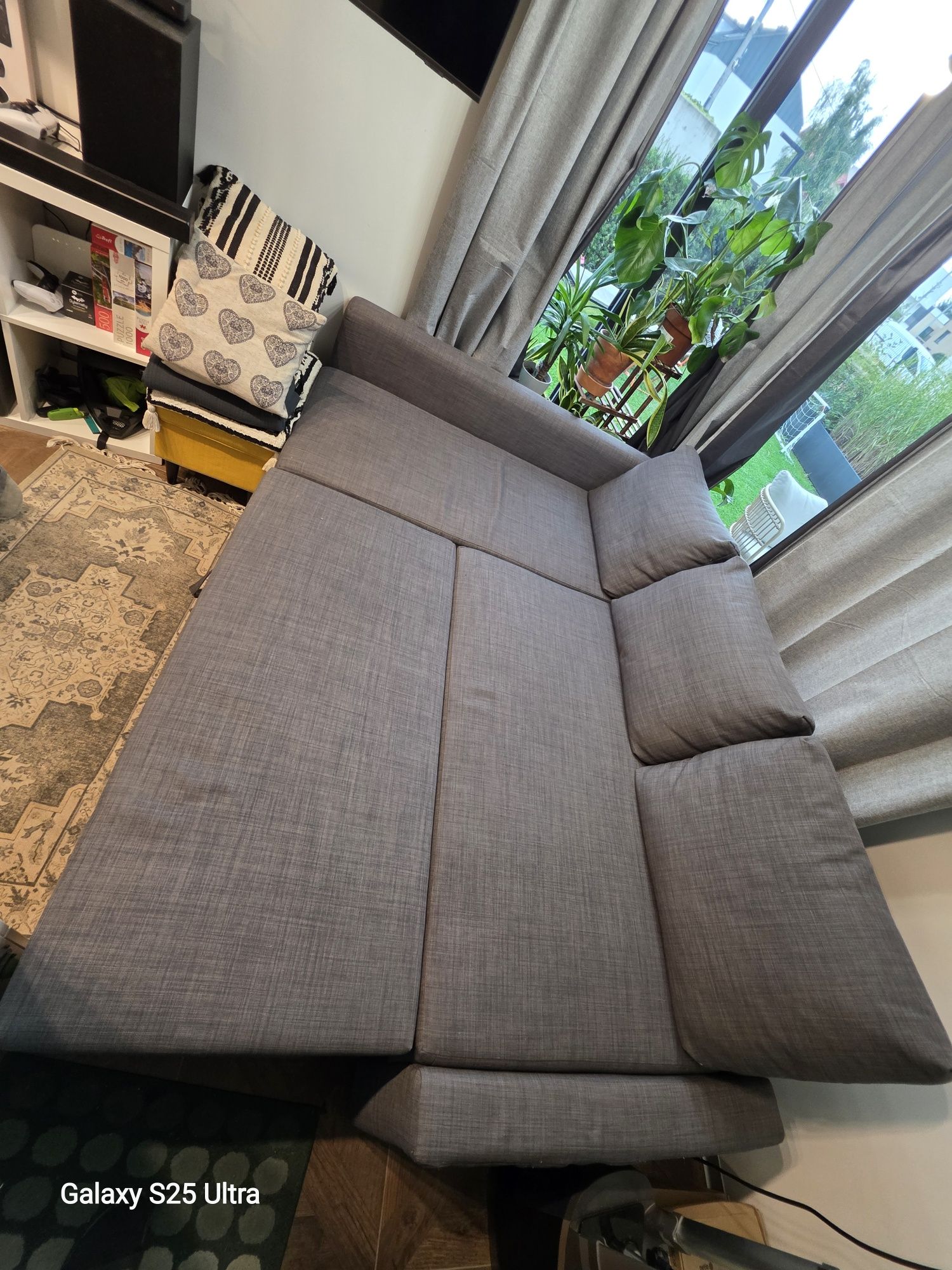 Sofa FRIHETEN z funkcją spania