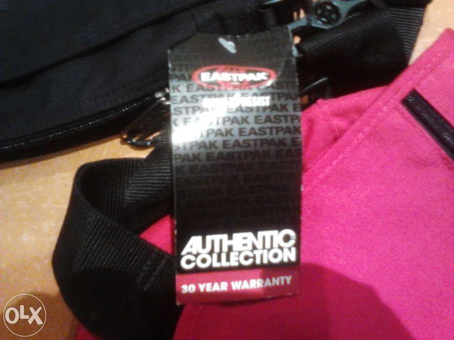 Mala tiracol para portátil/multiusos eastpak (novas)