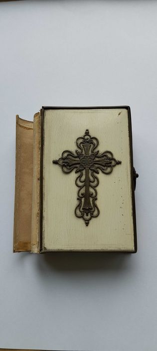 Antigo missal Paroissien Romain