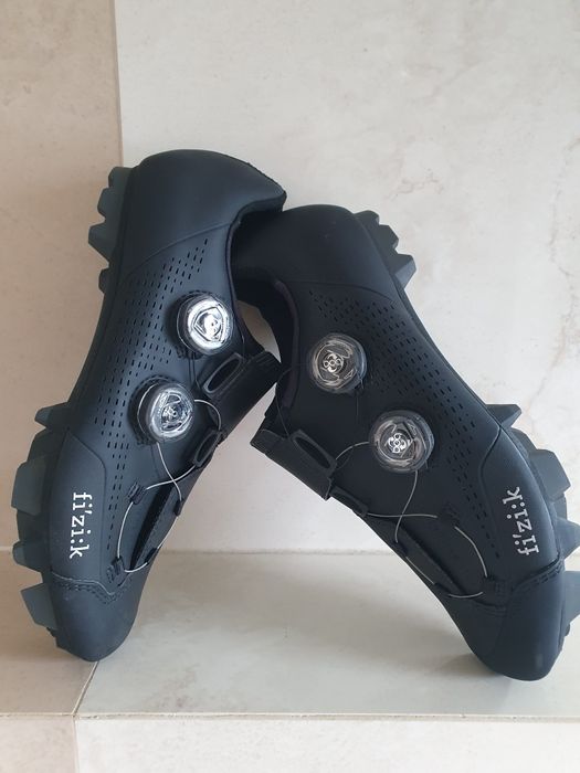 Fizik Infinito X1 39.5 ud full carbon boa x2 253mm spd gravel buty