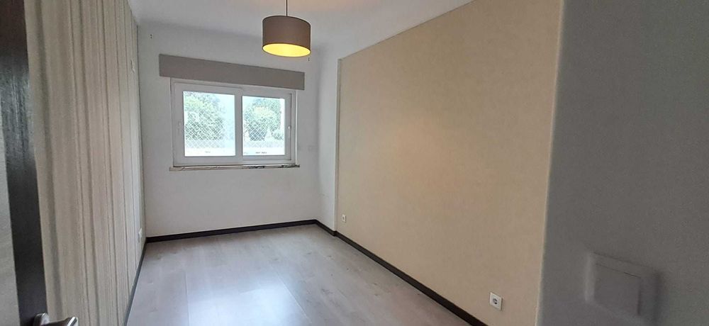 T2 renovado em ótima zona da Figueirinha, Oeiras