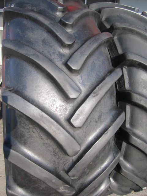 Шины 680/85R32 , 680 85 r32 Michelin для комбайна