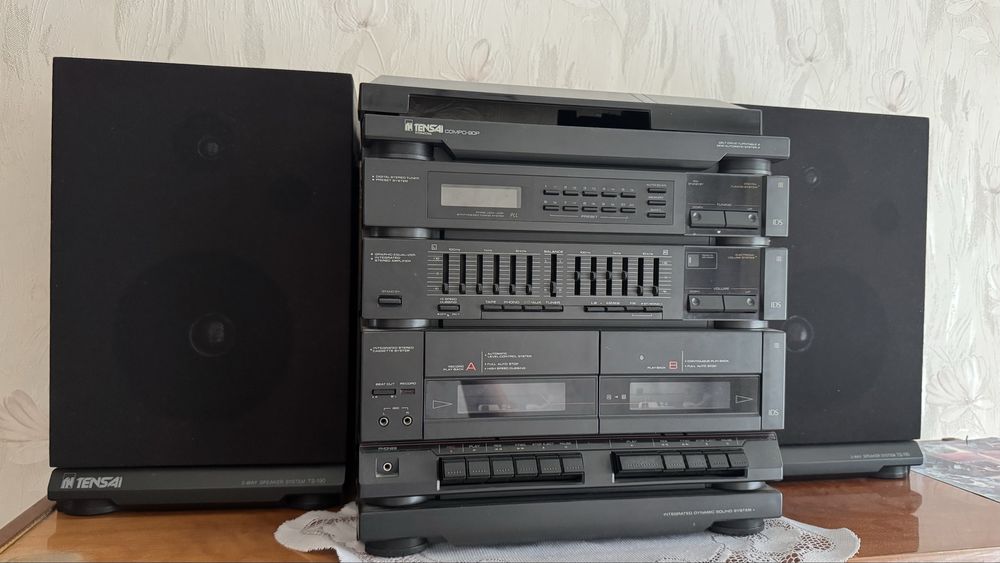 Wieża z gramofonem TENSAI COMPO-90P i dwa glośniki