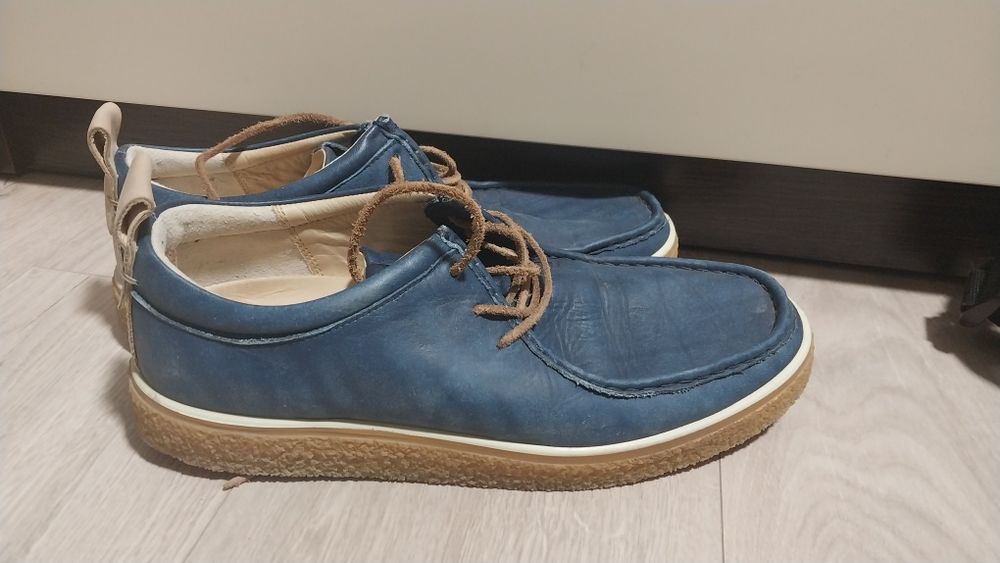 Продам взуття в ідеальному стані