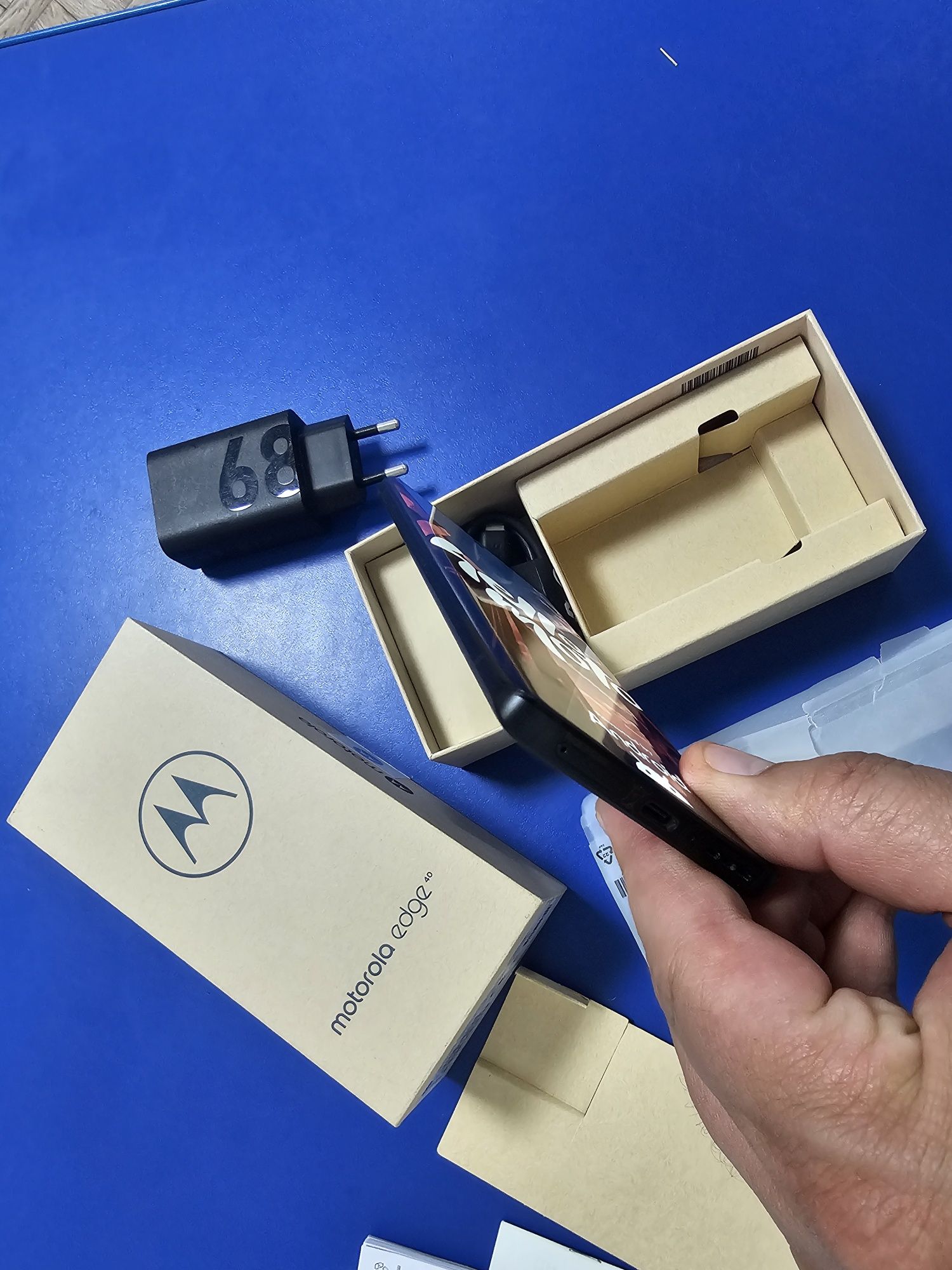 Motorola edge 40 8/256 gb