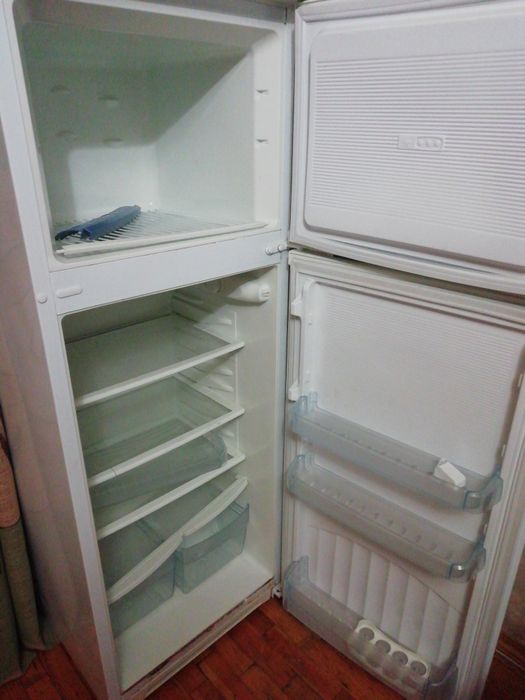 Холодильник Норд. Продам. Не рабочий. На запчасти. Самовывоз.