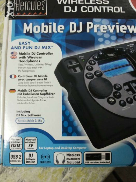 consola para DJ com phones e wireless