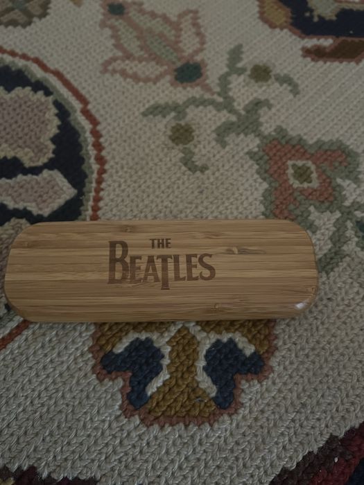 Caneta beatles madeira