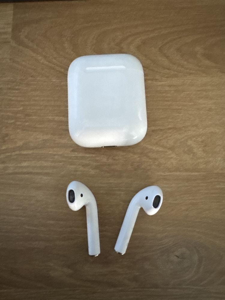 Apple Air Pods Gen 1