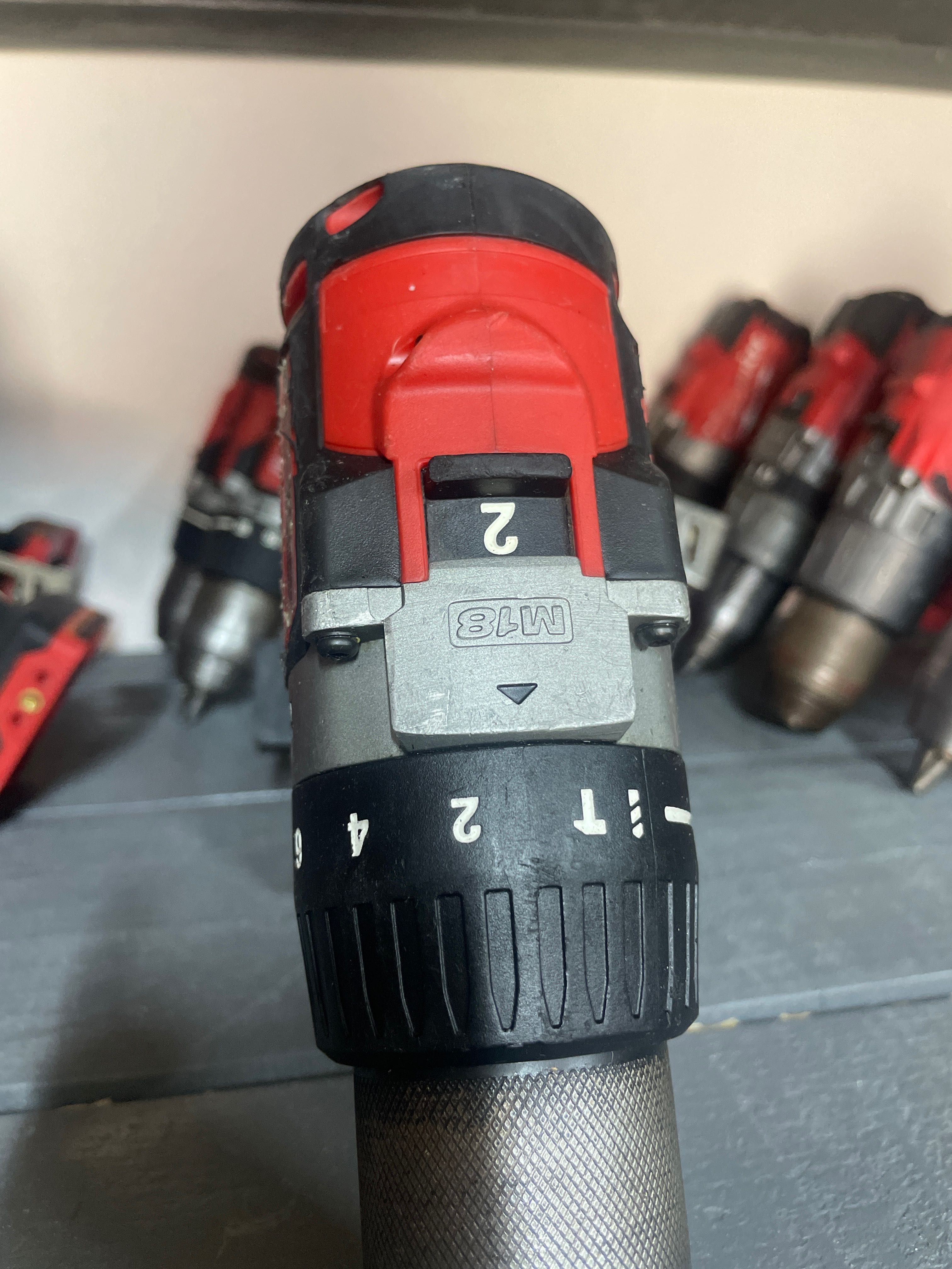 Milwaukee M18 BLPD2/безщітковий ударний шуруповерт мілвоке 18в