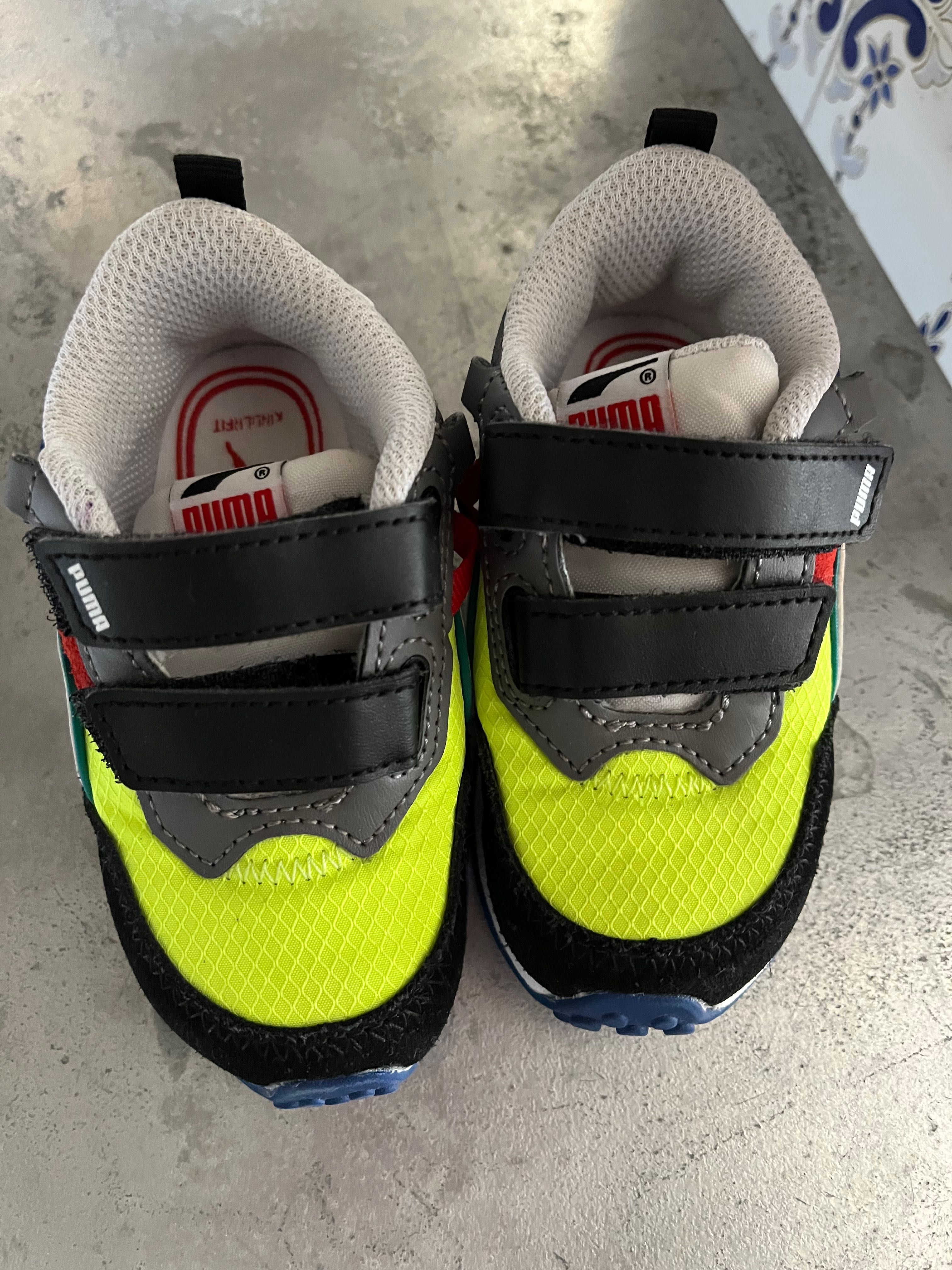 Sapatos crianças