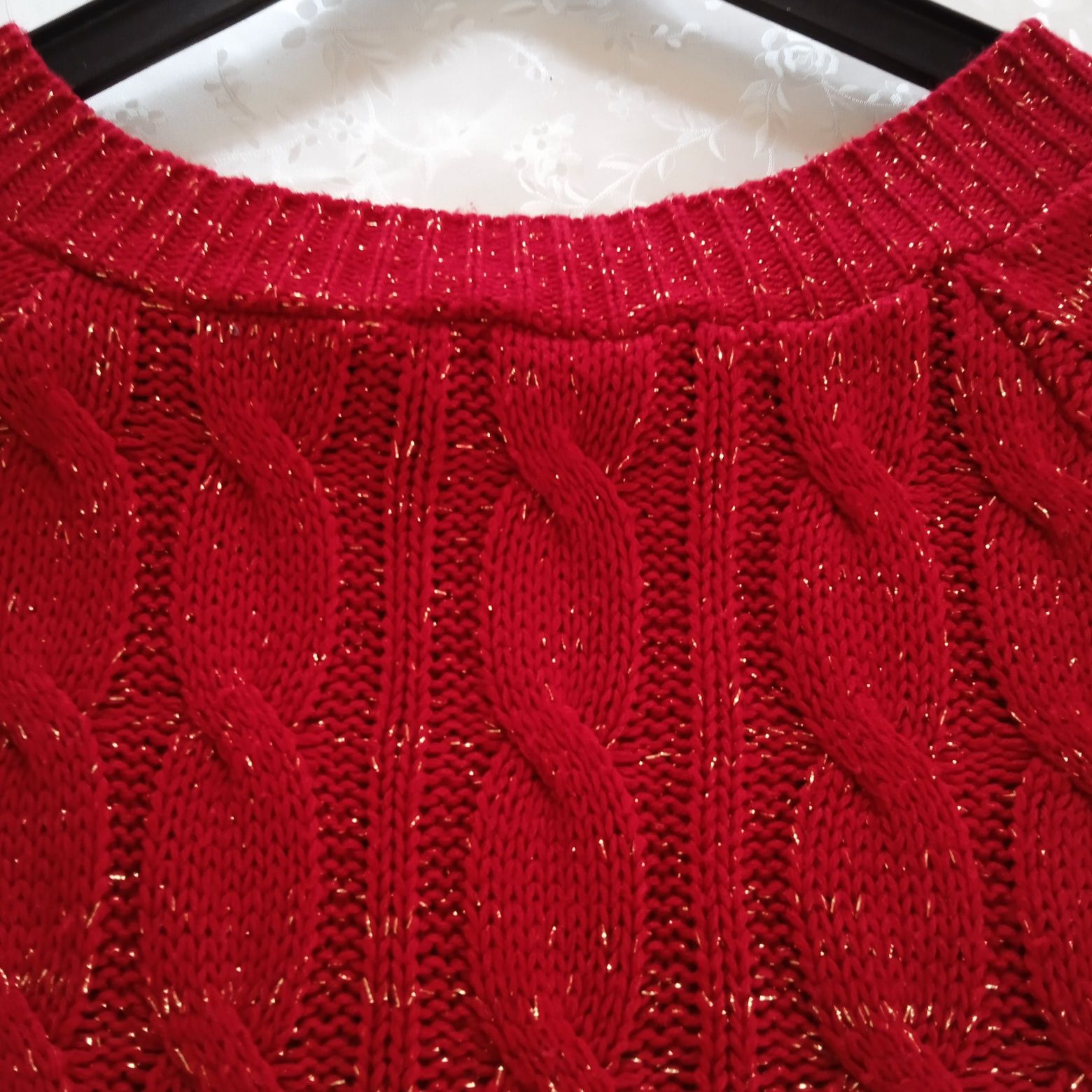 Malwa Czerwona bluzka/sweter r M Stan bdb