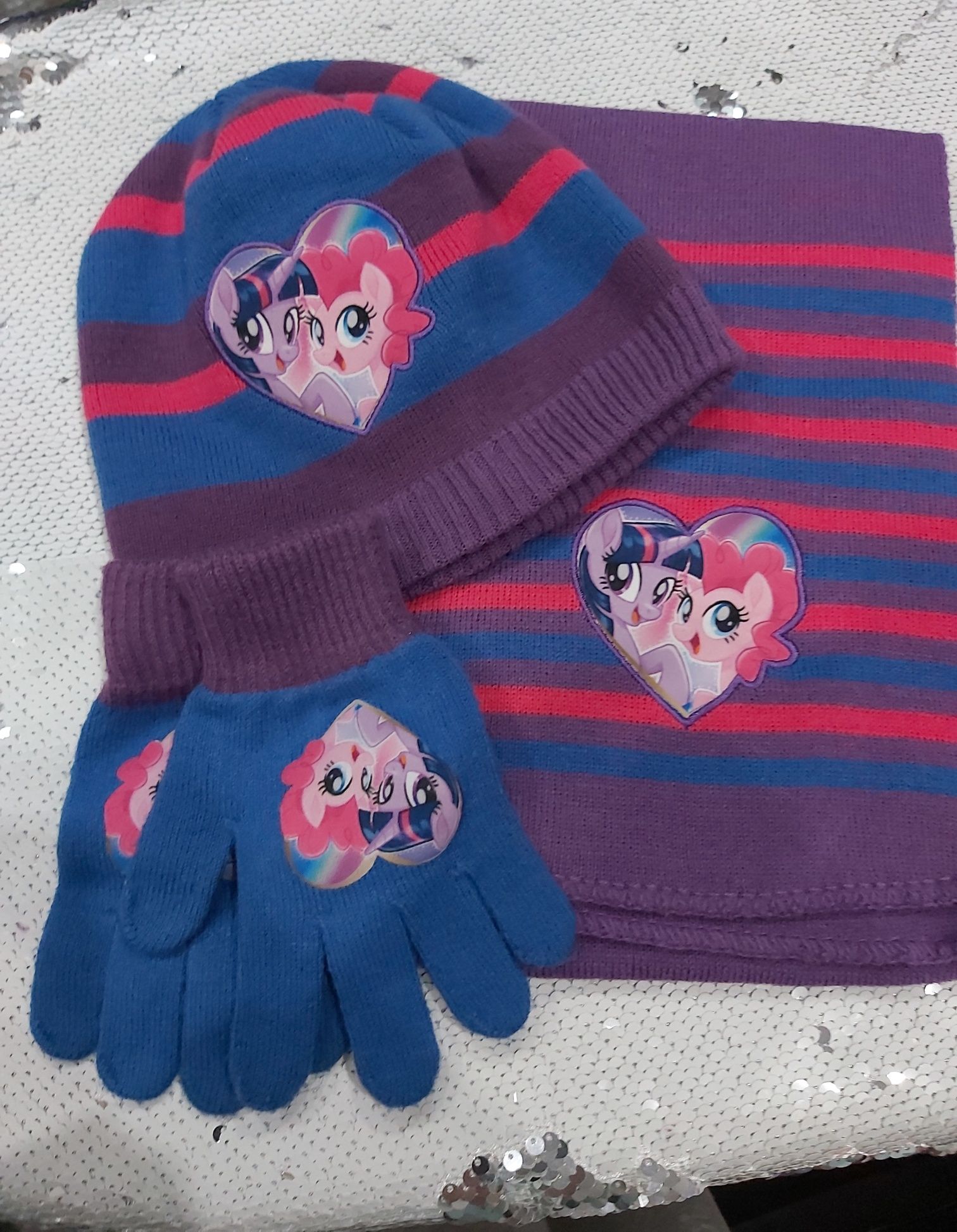 Piękny komplet 3w1 czapka + szalik + Rękawiczki z kucykami Little Pony