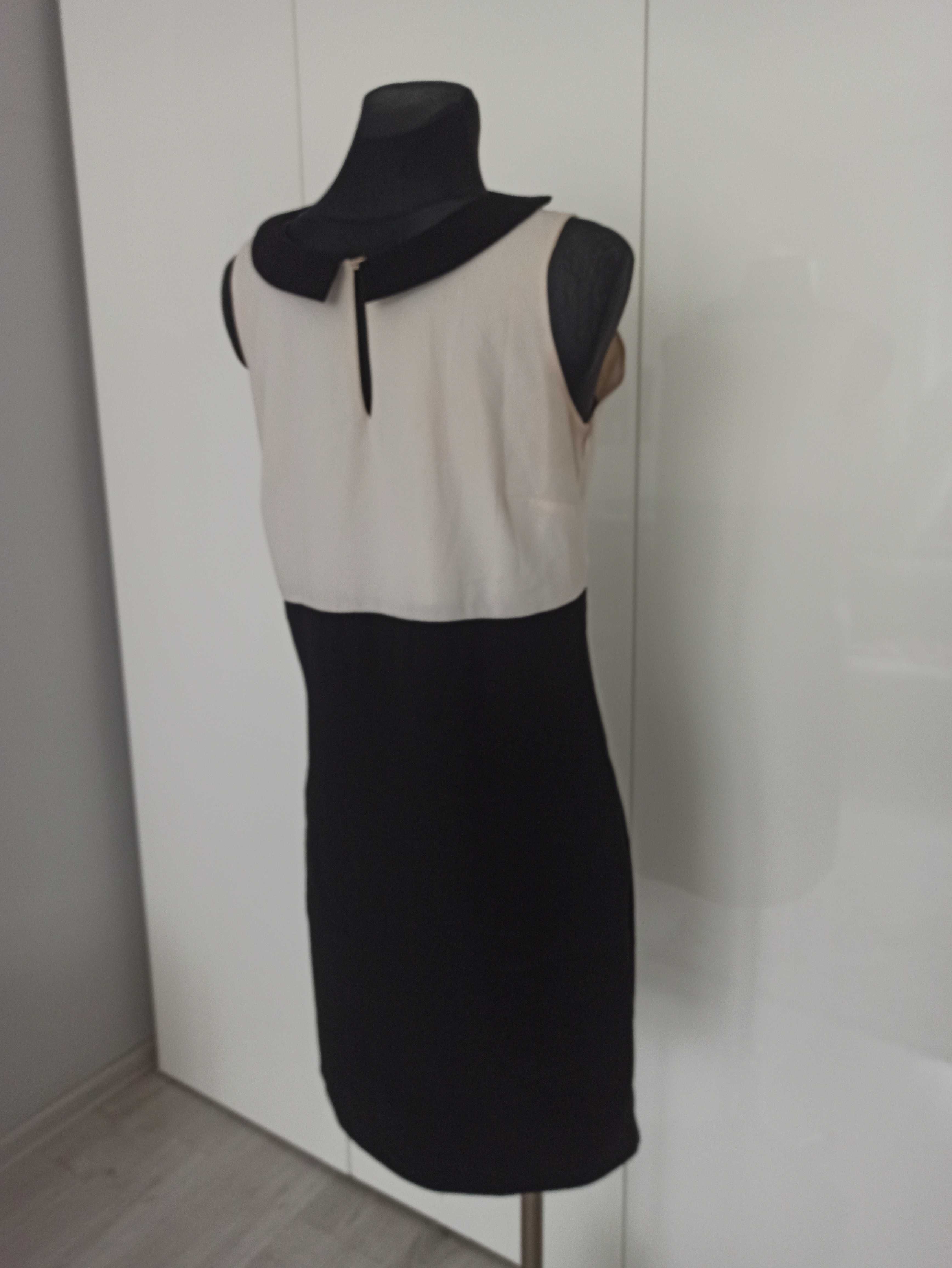 sukienka black red white Reserved
