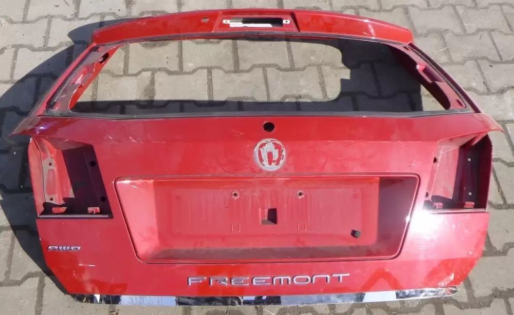 Fiat Freemont Klapa Tył 1CZ91TRM