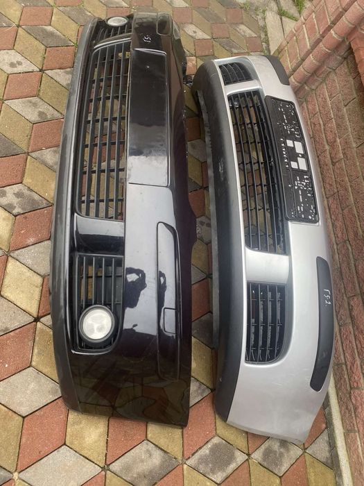 Бампер передній Volkswagen Golf 5 Хачбек LC5F Синій LA7W Сірий