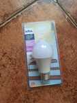 Nowa żarówka,lampa LED z czujnikiem zmierzchu i ruchu 4,9 W (40 W)