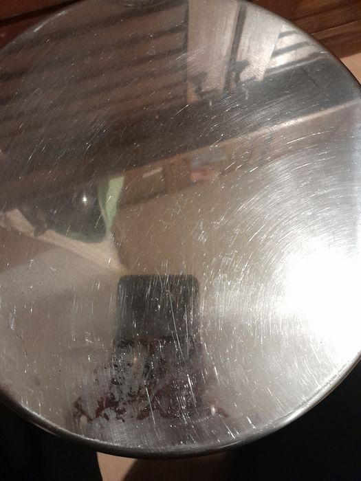 Kosz na śmieci, stalowy.