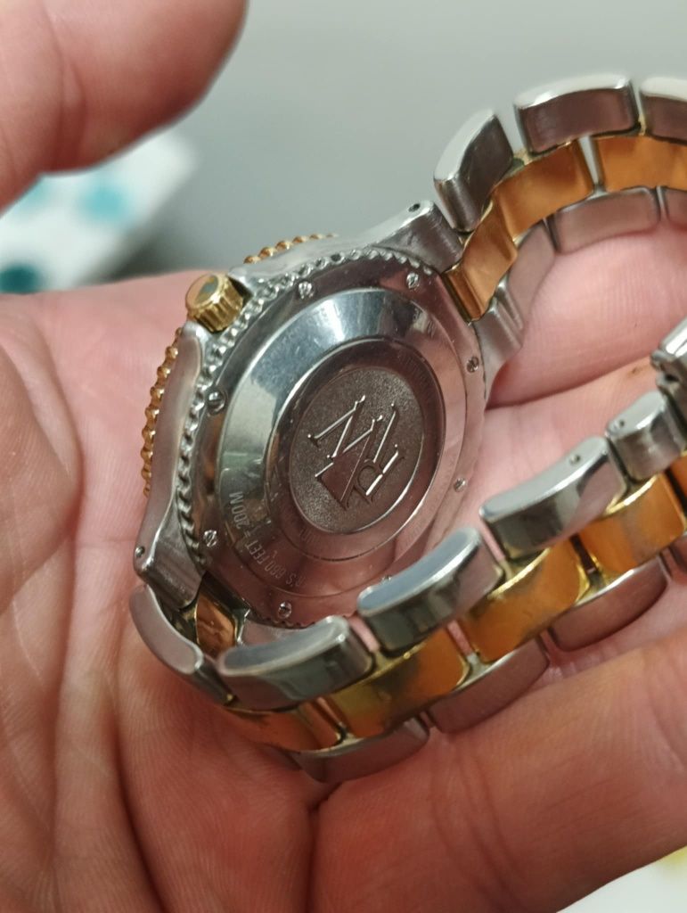 Diver raymond weil