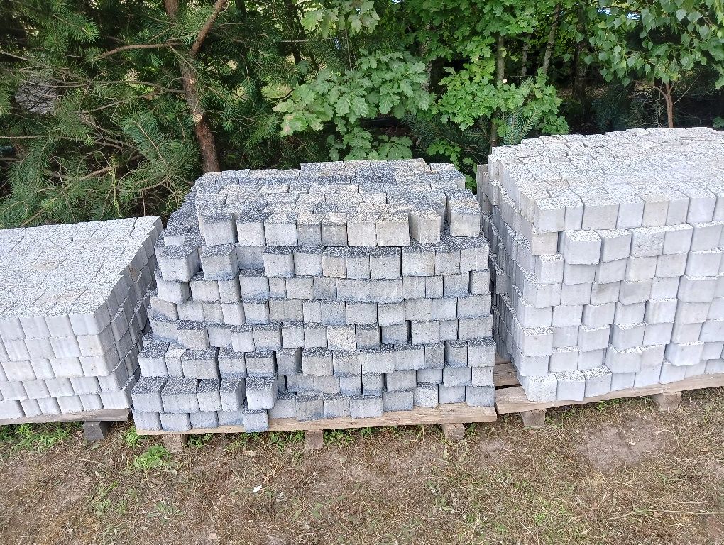 AVANTI  gr.8 cm kostka brukowa powierzchnia płukana