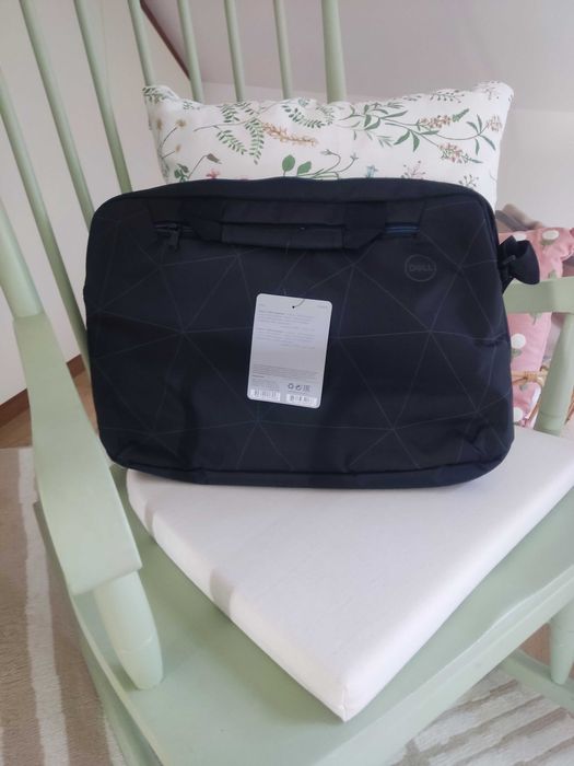 NOWA Torba do laptopa firmy DELL Essential Briefcase 15