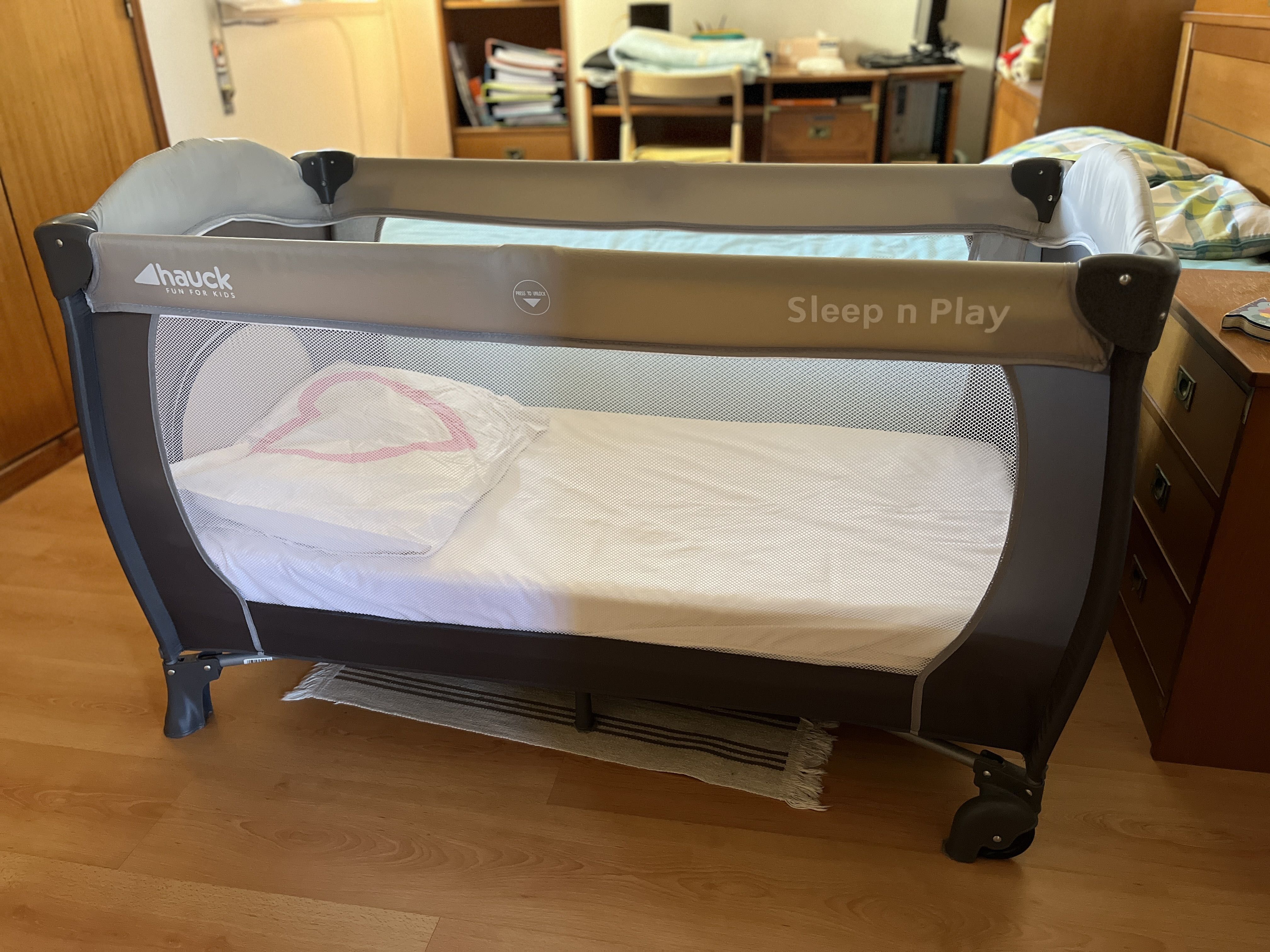 Cama Portátil / Berço Viagem + Colchão Zippy Anti Alérgico