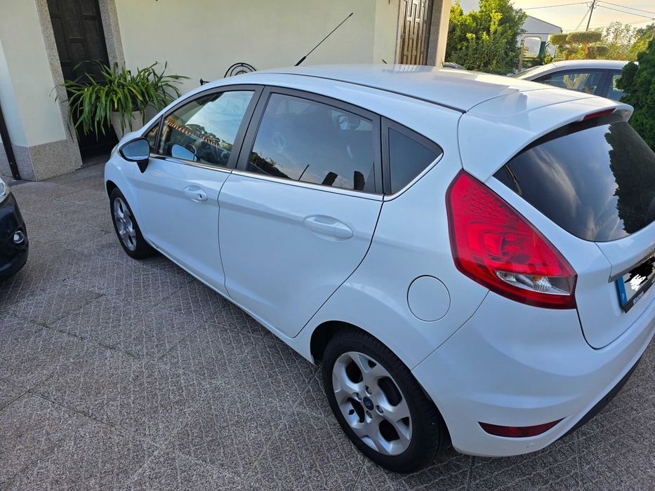 Ford Fiesta 1.25 novo troco