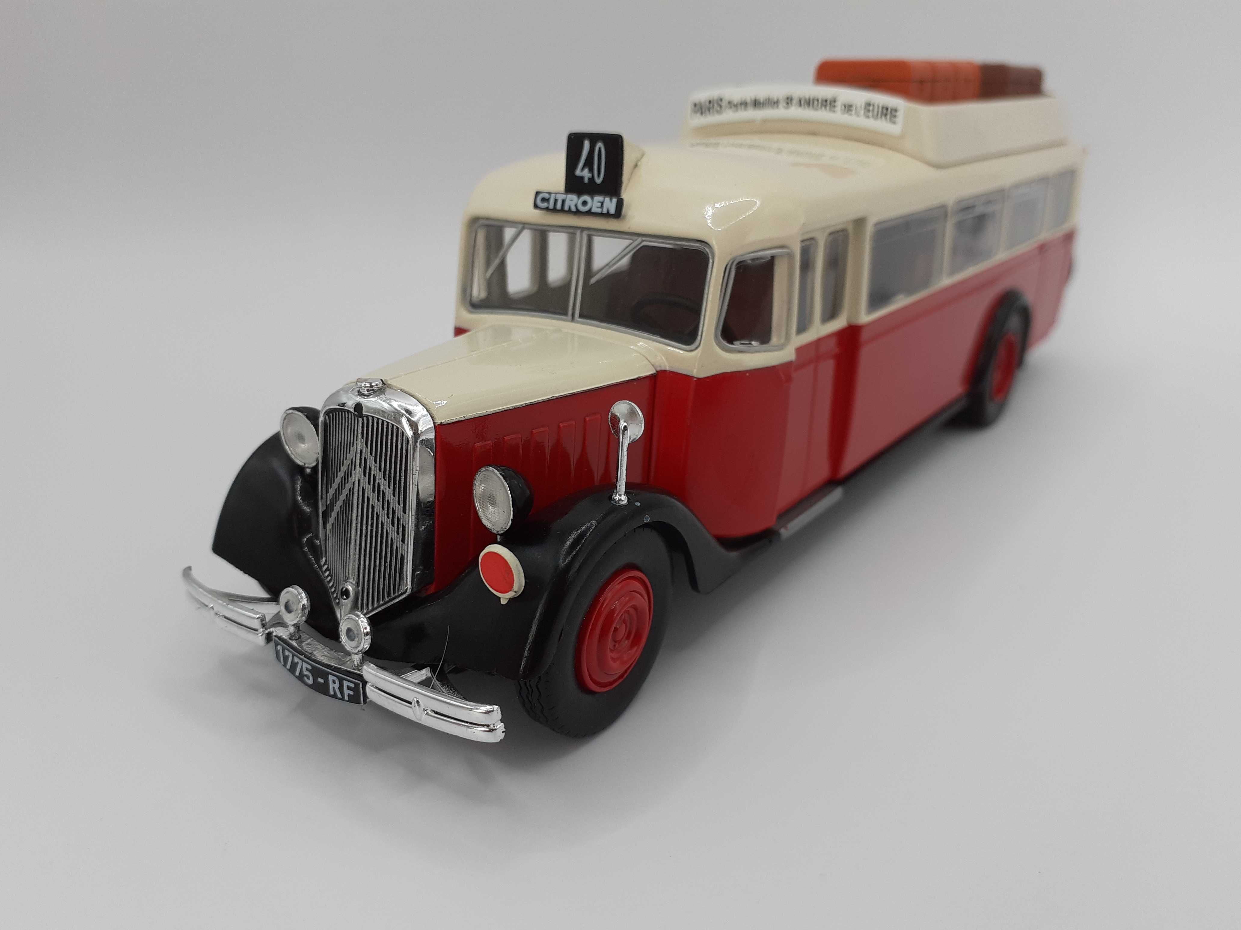 Miniatura escala 1:43