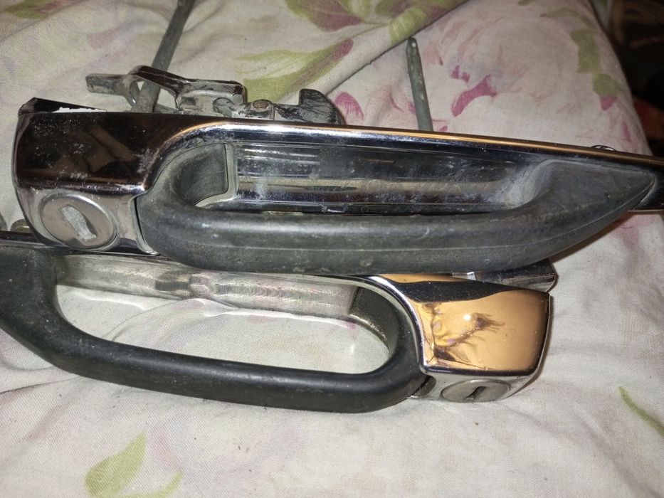 Продам ручку двери W123